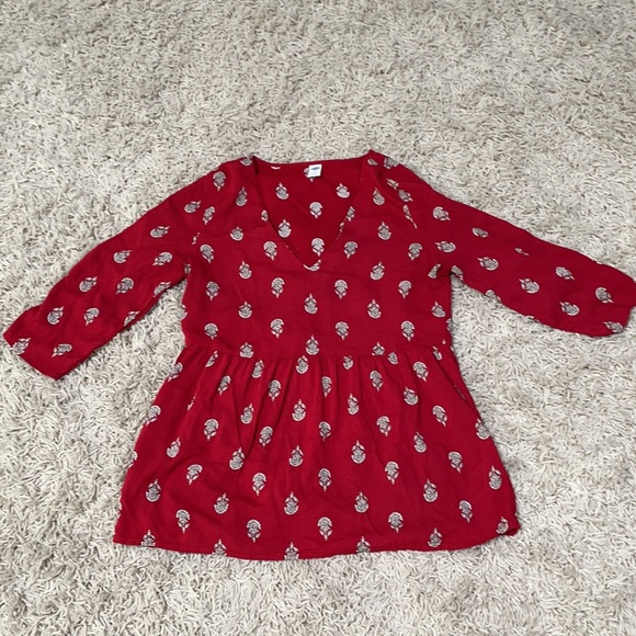 Old Navy red top (Size S) - Picture 4 of 5